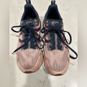 New balance trail runners size 11